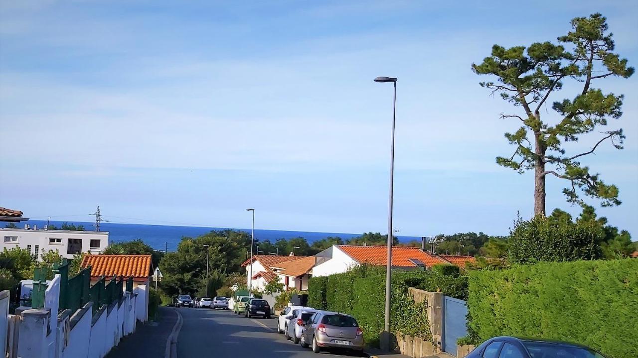 Appartement A Hendaye Avec Piscine Et A Cote De La Plage Exterior foto